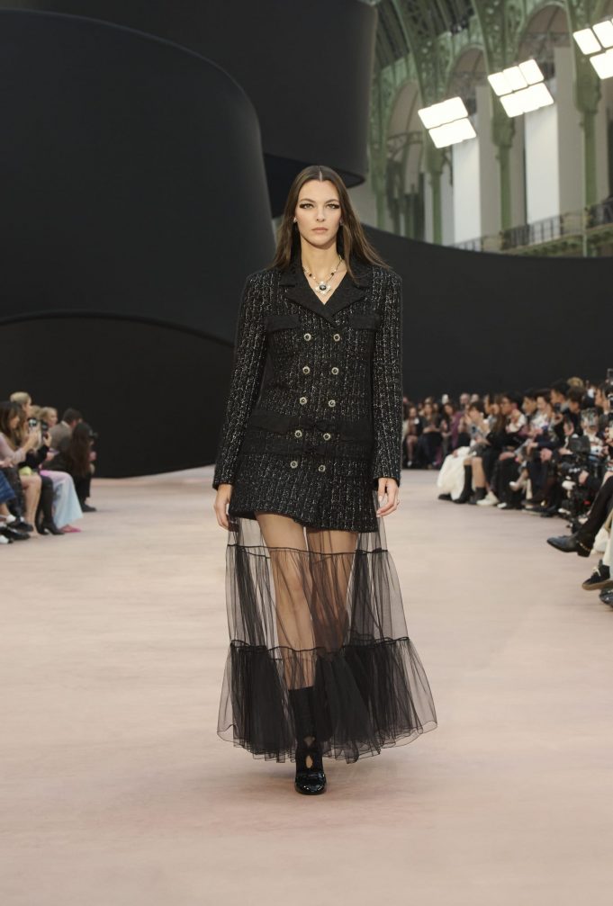 Chanel – Fashion Week Paris