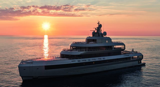 Monaco Yacht Show – Le Motor Yacht Armani Admiral “No Rush” redéfinit le luxe en mer